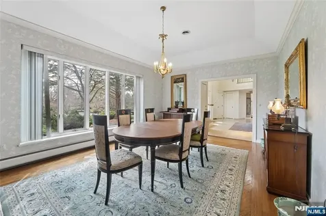 9 Toboggan Ridge Road Saddle River NJ 07458