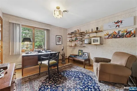 9 Toboggan Ridge Road Saddle River NJ 07458