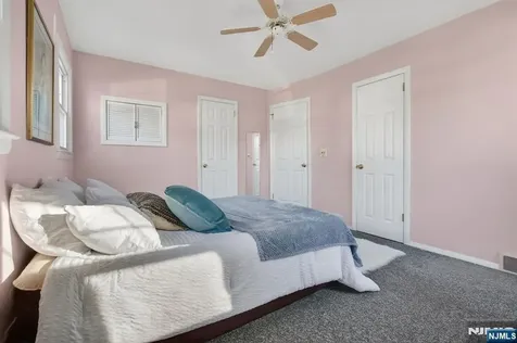 53 Patricia Place Clifton NJ 07012