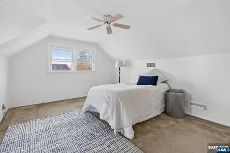 53 Patricia Place Clifton NJ 07012