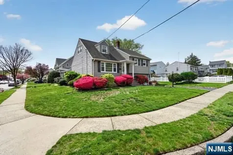 53 Patricia Place Clifton NJ 07012