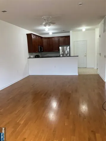 526 Bushes Lane Elmwood Park NJ 07407