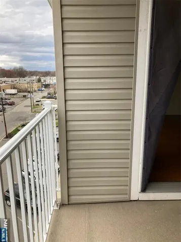 526 Bushes Lane Elmwood Park NJ 07407