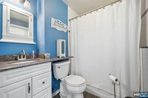 179 Buena Vista Avenue Hawthorne NJ 07506