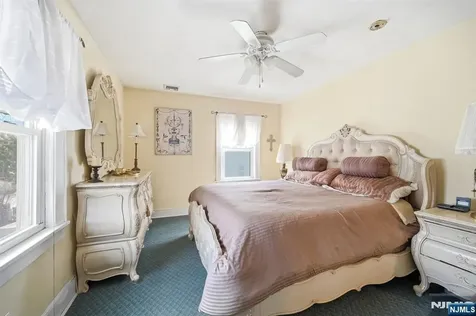 179 Buena Vista Avenue Hawthorne NJ 07506