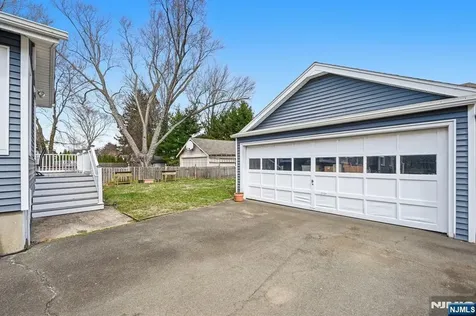 179 Buena Vista Avenue Hawthorne NJ 07506