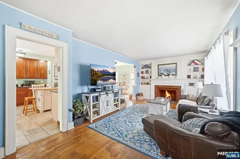 179 Buena Vista Avenue Hawthorne NJ 07506