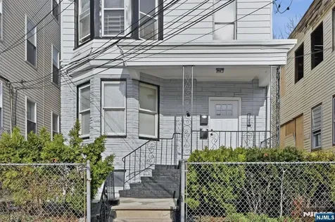 301 Ellis Avenue Irvington NJ 07111