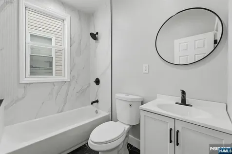 301 Ellis Avenue Irvington NJ 07111