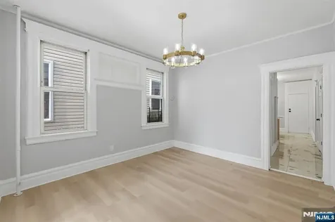 301 Ellis Avenue Irvington NJ 07111