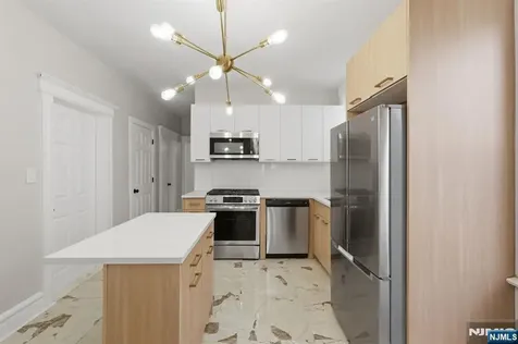 301 Ellis Avenue Irvington NJ 07111