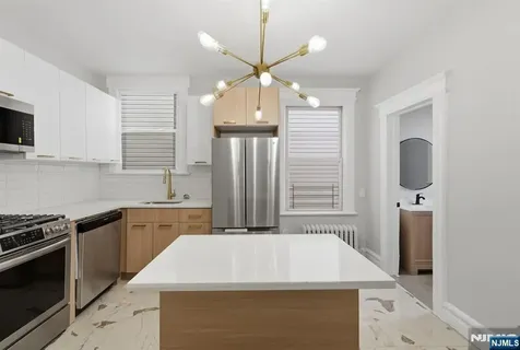 301 Ellis Avenue Irvington NJ 07111