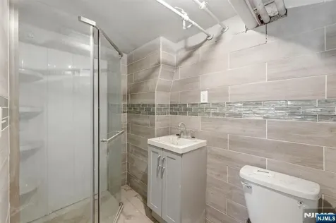 301 Ellis Avenue Irvington NJ 07111