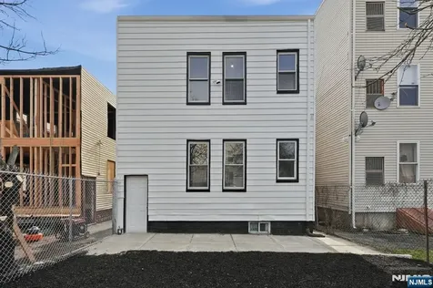 301 Ellis Avenue Irvington NJ 07111