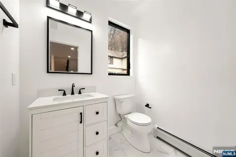 1456 River Road Edgewater NJ 07020