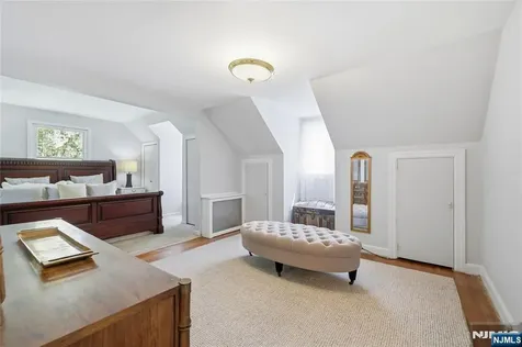 926 Lincoln Avenue Pompton Lakes NJ 07442