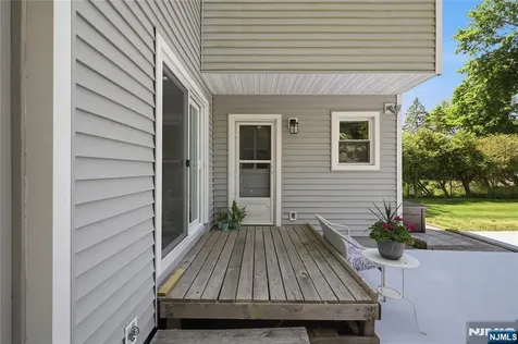 926 Lincoln Avenue Pompton Lakes NJ 07442