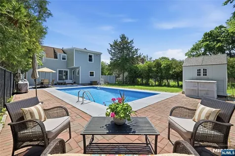 926 Lincoln Avenue Pompton Lakes NJ 07442