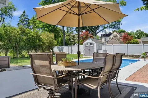 926 Lincoln Avenue Pompton Lakes NJ 07442