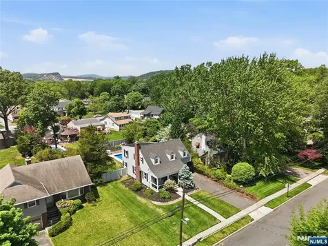 926 Lincoln Avenue Pompton Lakes NJ 07442