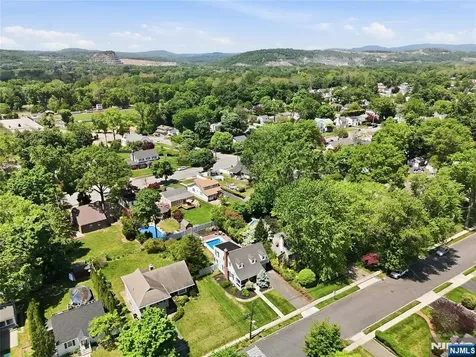 926 Lincoln Avenue Pompton Lakes NJ 07442