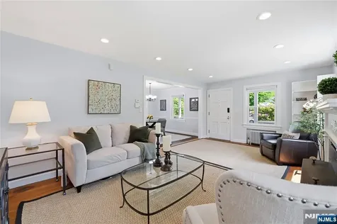 926 Lincoln Avenue Pompton Lakes NJ 07442