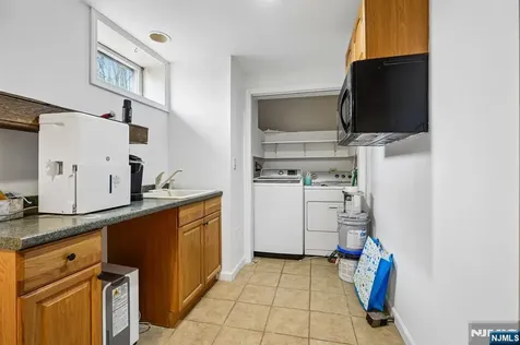 75 Mount Hermon Road Blairstown NJ 07825