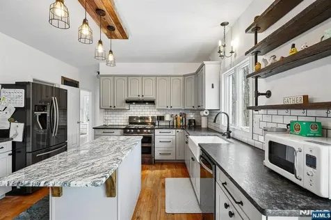 75 Mount Hermon Road Blairstown NJ 07825