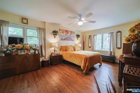 1003 Cumbermeade Road Fort Lee NJ 07024