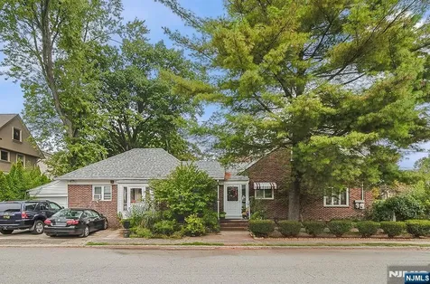 1003 Cumbermeade Road Fort Lee NJ 07024