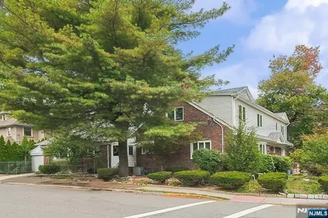 1003 Cumbermeade Road Fort Lee NJ 07024
