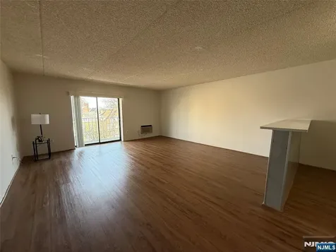 281 Park Street Hackensack NJ 07601