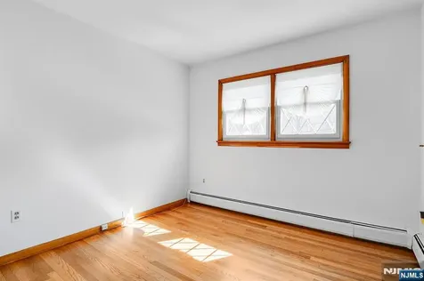 240 Ridge Road Cedar Grove NJ 07009