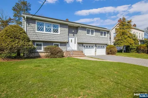 240 Ridge Road Cedar Grove NJ 07009