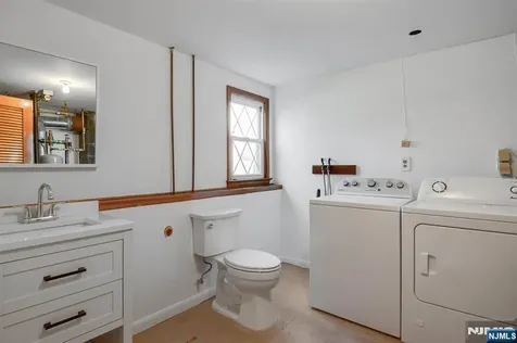 240 Ridge Road Cedar Grove NJ 07009