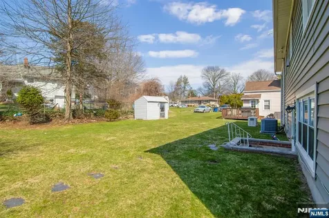 240 Ridge Road Cedar Grove NJ 07009