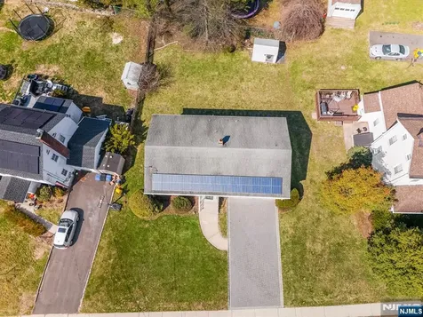 240 Ridge Road Cedar Grove NJ 07009