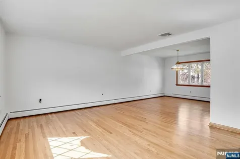 240 Ridge Road Cedar Grove NJ 07009