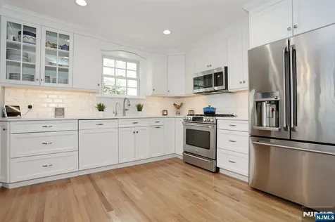 70 Ridge Road Glen Rock NJ 07452