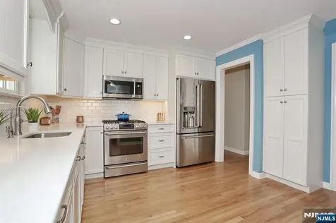 70 Ridge Road Glen Rock NJ 07452