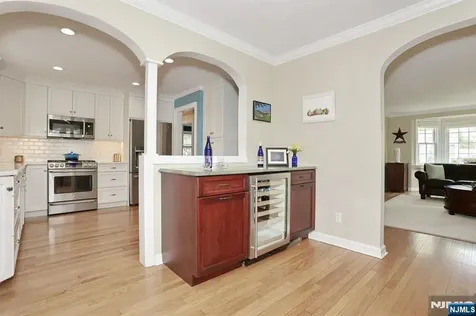 70 Ridge Road Glen Rock NJ 07452