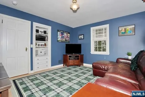 70 Ridge Road Glen Rock NJ 07452