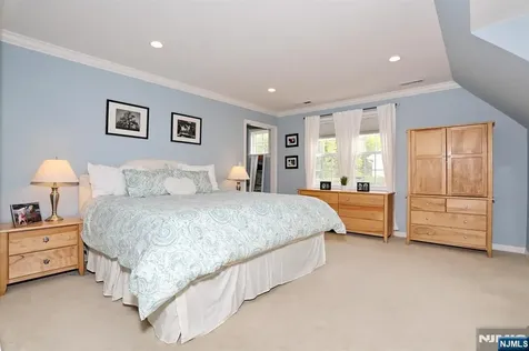 70 Ridge Road Glen Rock NJ 07452