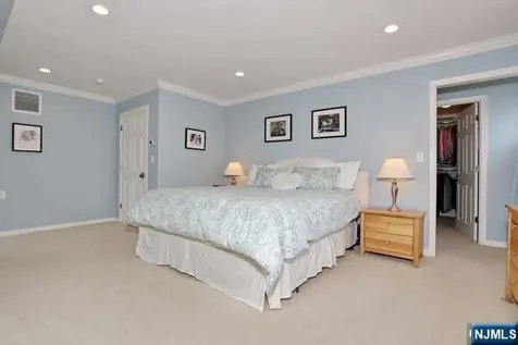 70 Ridge Road Glen Rock NJ 07452