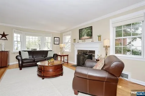 70 Ridge Road Glen Rock NJ 07452