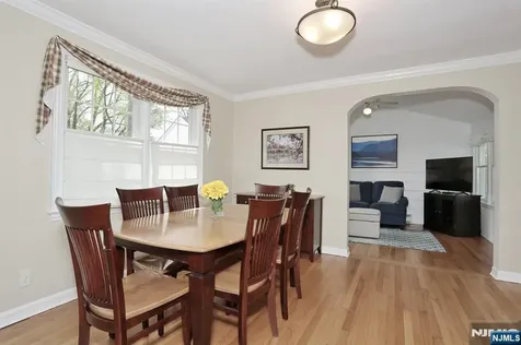 70 Ridge Road Glen Rock NJ 07452
