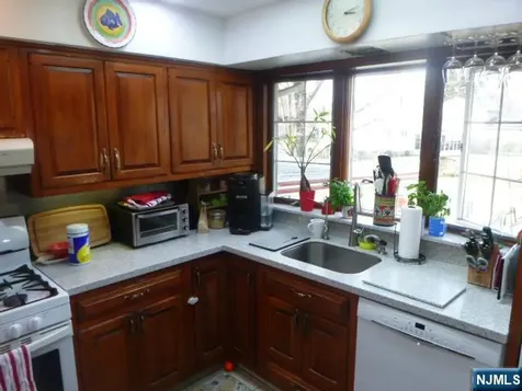 249 Madison Avenue Cresskill NJ 07626