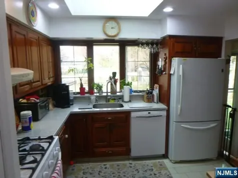 249 Madison Avenue Cresskill NJ 07626