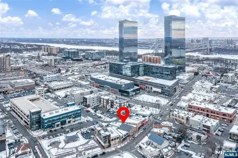 215 Main Street Fort Lee NJ 07024