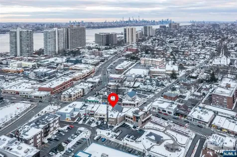 215 Main Street Fort Lee NJ 07024